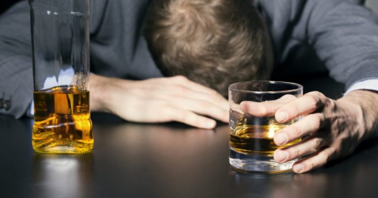 How to get Rid of Alcohol Addiction - luxurystnd