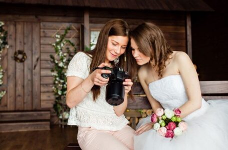 Ultimate Guide to Hiring the Best Photographer For Your Destination Wedding