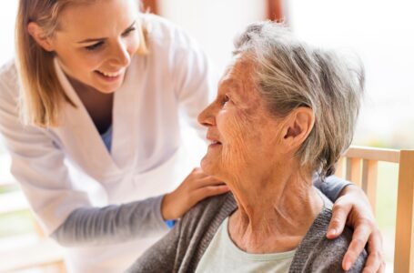 Tips to Find a Quality Caregiver