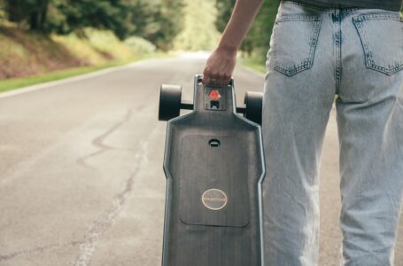 Easy to Follow Guidelines to Ride an Electric Skateboard