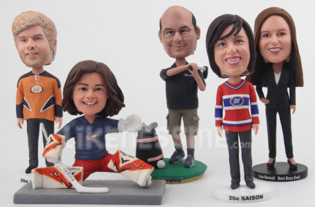 Some Best Strategies To Order Personalized Bobblehead Toys