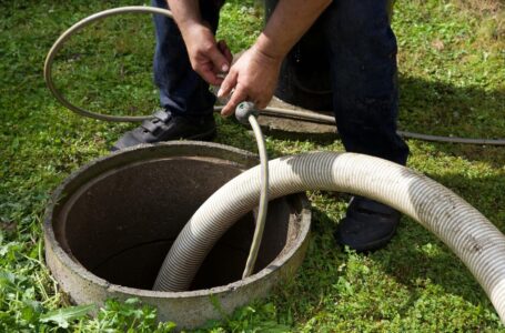 Is It Safe to Hire a Septic Tank Pumping Service Provider?