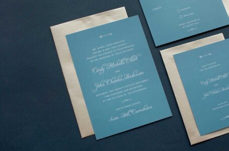 How To Choose Wedding Invites While Being On A Budget?