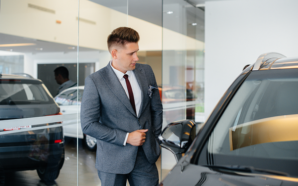 Is a 1-Month Car Rental Cheaper Than Daily Rentals?